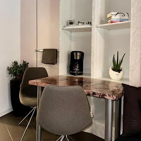 Studio Im Herzen Meiningen -Erdgeschoss- Buitenkant foto